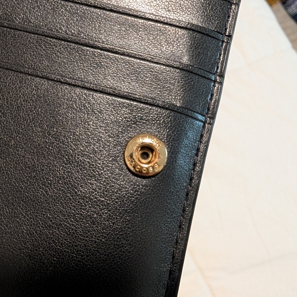 Marc Jacobs Black Leather Wallet - Picture 6 of 15